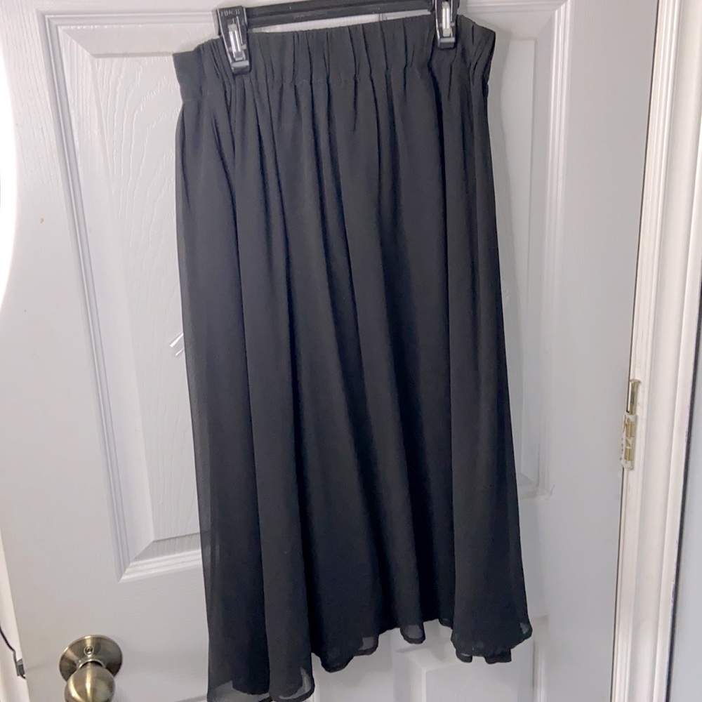 Black layered skirt